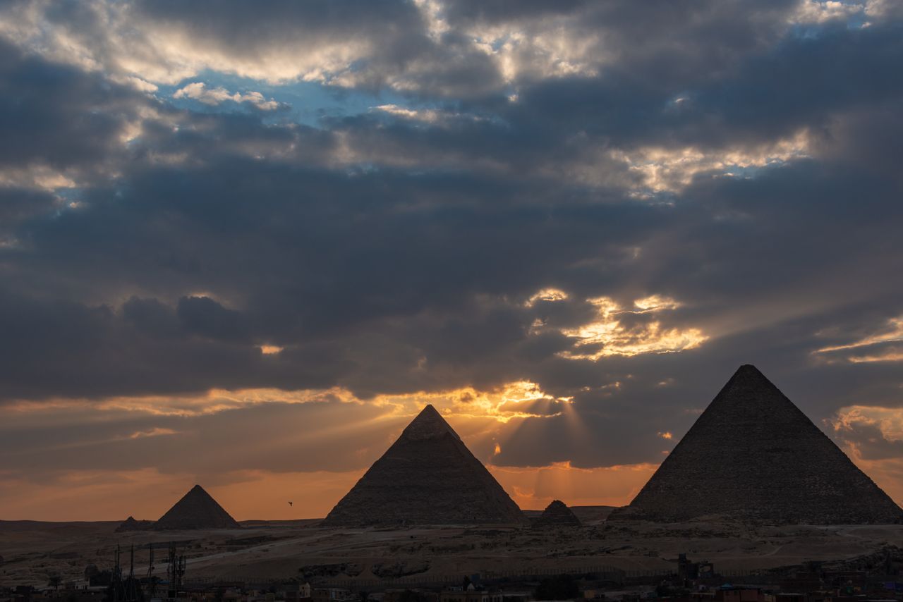 Tour To Giza Pyramids And Sphinx