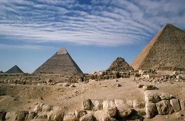 Tour to Giza Pyramids and Sphinx - Photo 3