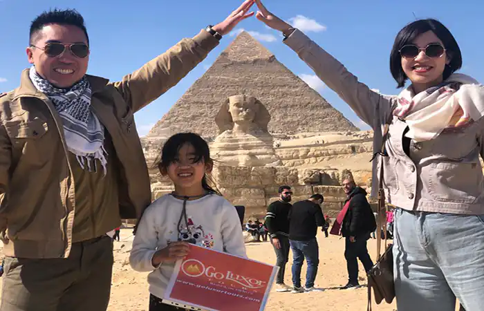 Day Tour to the Pyramids of Giza and Egyptian Museum - Photo 3